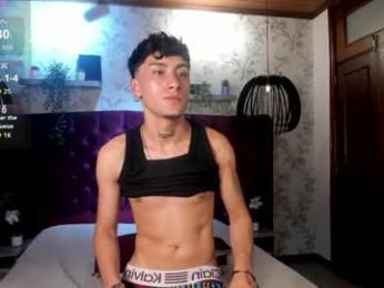 spencerwhite_ webcam model stream image