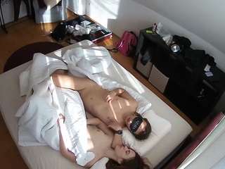 voyeurcam-julmodels-whitebed-2 webcam model stream image