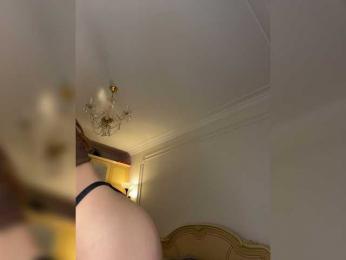 avolood webcam model stream image