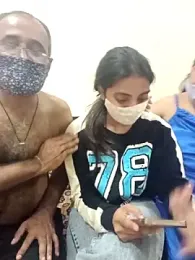 HoneyHush webcam stripchat model stream image