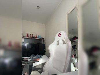 Honey_buns webcam model stream image