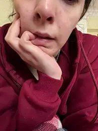 pinarben webcam stripchat model stream image