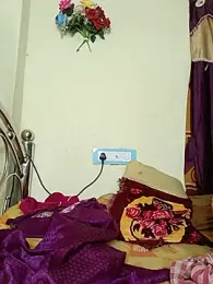 Bullet_quen webcam model stream image