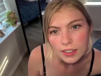 elliee81 webcam chaturbate model stream image