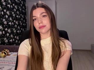 Kit Mondejar webcam model stream image