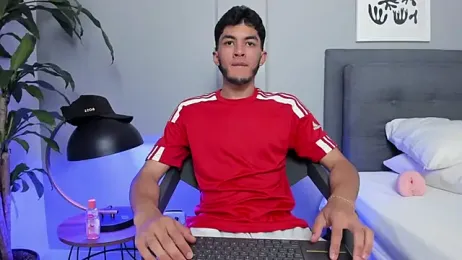 Tylerffoxx webcam model stream image