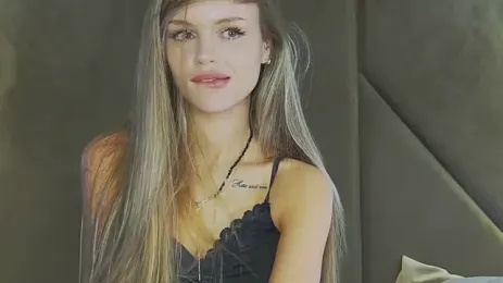 MarilynNova webcam model stream image