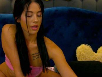 LeyaCass webcam model stream image