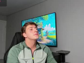 krishort webcam model stream image