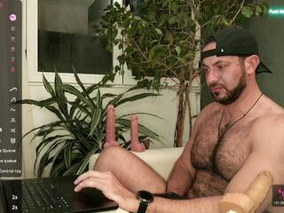 Azariel webcam model stream image