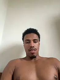 LorenzoBlack27 webcam model stream image
