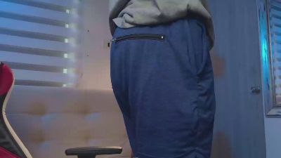 Axelfairchaild webcam model stream image