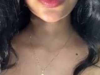 indianova webcam model stream image