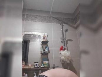 Zlykaa webcam model stream image