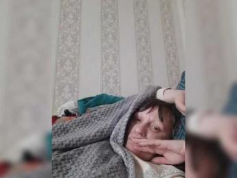 Zlykaa webcam model stream image