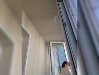 Zlykaa webcam model stream image