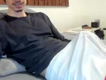 moderdelier webcam model stream image