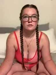 PussiesnCream_ webcam stripchat model stream image