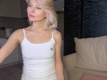 -Molly- webcam bongacams model stream image