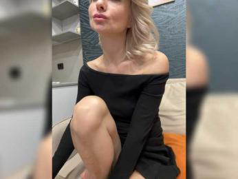 -Molly- webcam bongacams model stream image