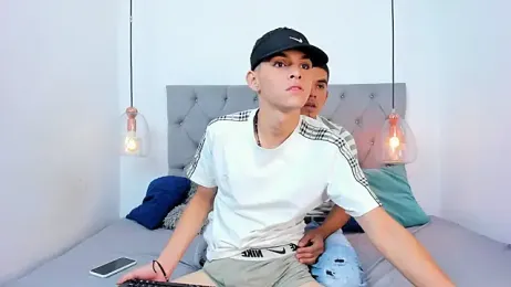 your_d0ll1 webcam stripchat model stream image