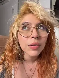 YunoRose_ webcam model stream image