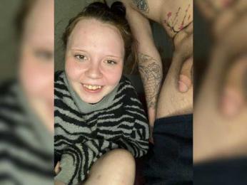 HARMONYX webcam bongacams model stream image