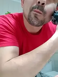 Bradd_32 webcam stripchat model stream image