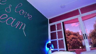 itsvanesa webcam model stream image