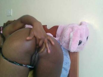 YumTam webcam model stream image