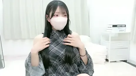 yuinachan_v webcam model stream image