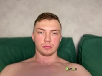 eva_iron webcam model stream image