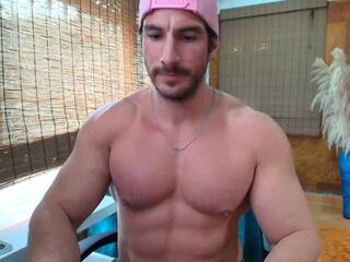 Icarus Secret webcam model stream image