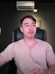 Ryandyan webcam model stream image