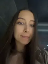 ICrazyOneIRL webcam model stream image