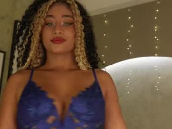 willow_hendrix webcam chaturbate model stream image