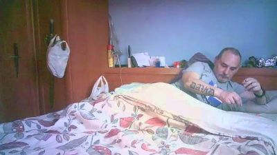 serapo37 webcam cam4 model stream image