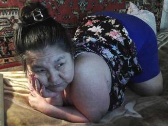 MilfZulfiya webcam model stream image