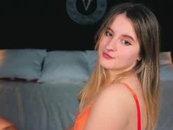 daphne_moss webcam model stream image
