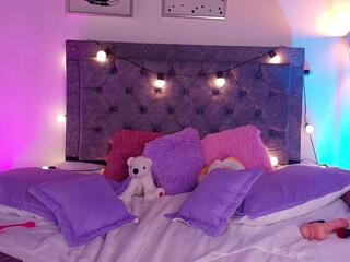 Daphne Rosse webcam model stream image