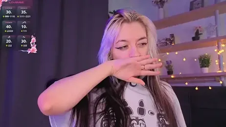 TristaRoht webcam model stream image