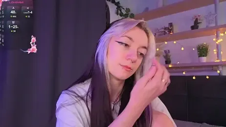 TristaRoht webcam model stream image