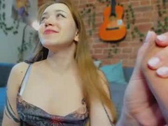 yami_yami_yami webcam model stream image