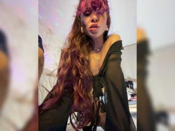 Ajara_Gujuu webcam model stream image