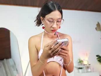 selene_starkk webcam model stream image