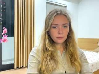 celestinaolliff webcam model stream image