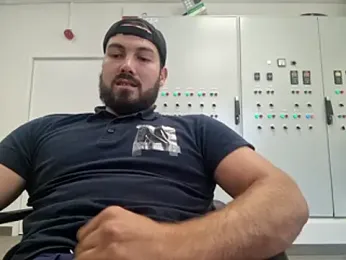 Instinctbrut webcam model stream image