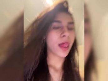 SweetSlice webcam model stream image