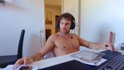 ALPHA_HUNK webcam model stream image