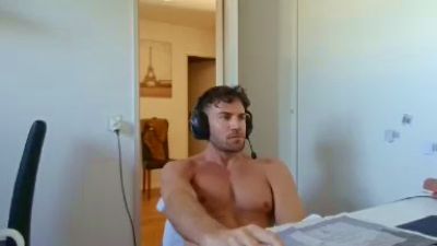 ALPHA_HUNK webcam model stream image